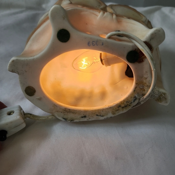 Bordeaux Lady in Waiting Porcelain [Night Light *] Excellent Condition. - Picture 12 of 13